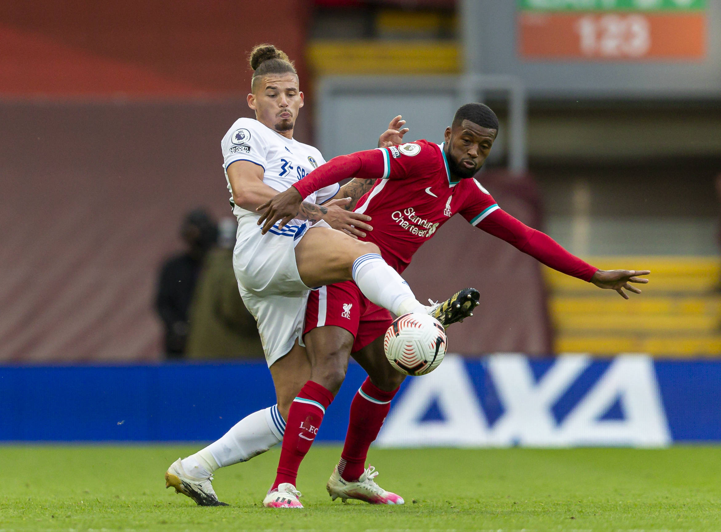 空球袭击 空球袭击